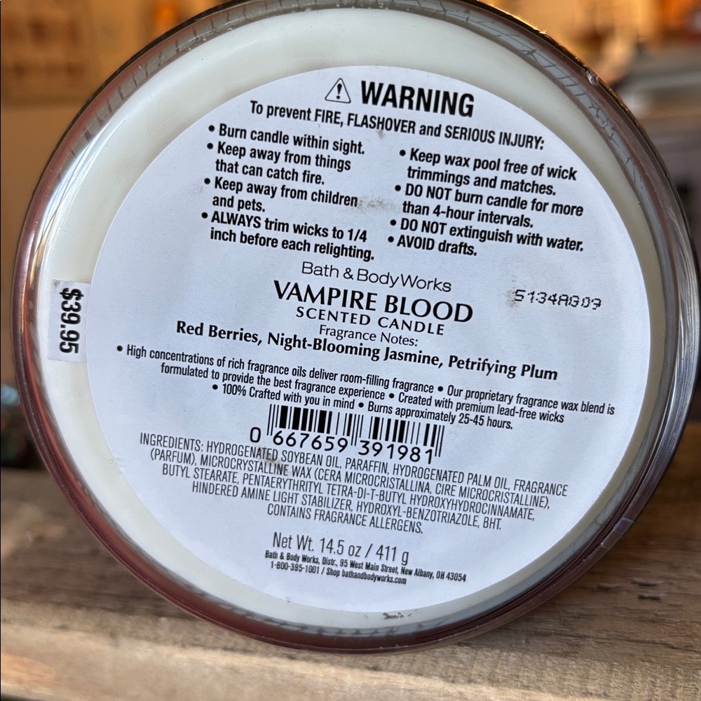 Vampire Blood 3-Wick Bath & Body Works Candle - Picture 4 of 4